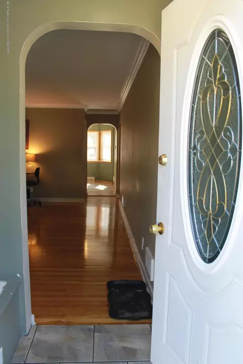 1805 Alpha St, Lansing, MI 48910 photo 3