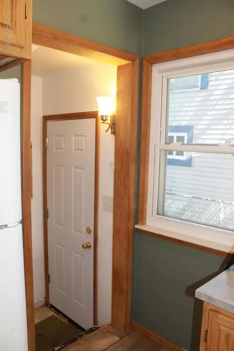 1805 Alpha St, Lansing, MI 48910 photo 12