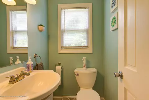 583 Haslett Rd, Williamston, MI 48895 photo 10