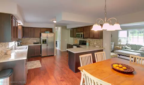 583 Haslett Rd, Williamston, MI 48895 photo 6