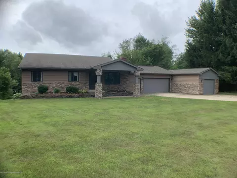 348 E Dexter Trl, Mason, MI 48854 photo 2