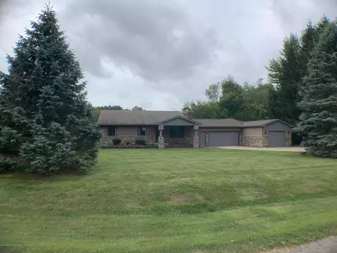 348 E Dexter Trl, Mason, MI 48854 photo 1
