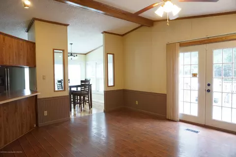 11935 Beardslee Rd, Perry, MI 48872 photo 3