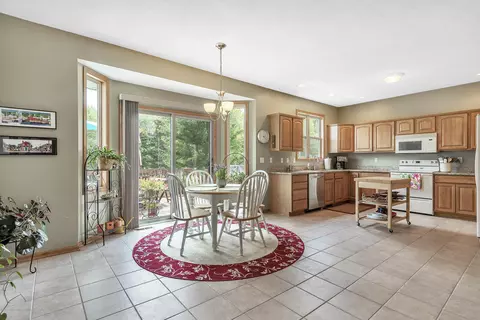 3199 Kari Cir, Dewitt, MI 48820 photo 11