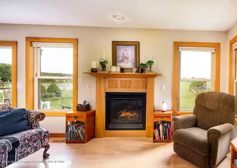 1623 E Maple Rapids Rd, Saint Johns, MI 48879 photo 10