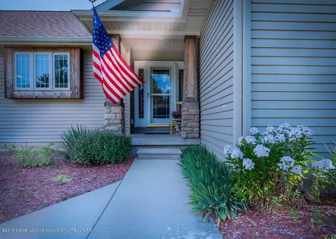 1623 E Maple Rapids Rd, Saint Johns, MI 48879 photo 8