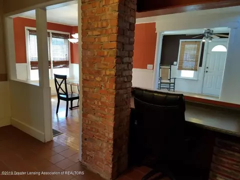 2198 Cedar St, Holt, MI 48842 photo 10