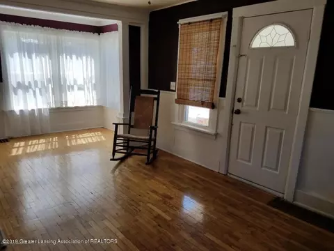 2198 Cedar St, Holt, MI 48842 photo 3