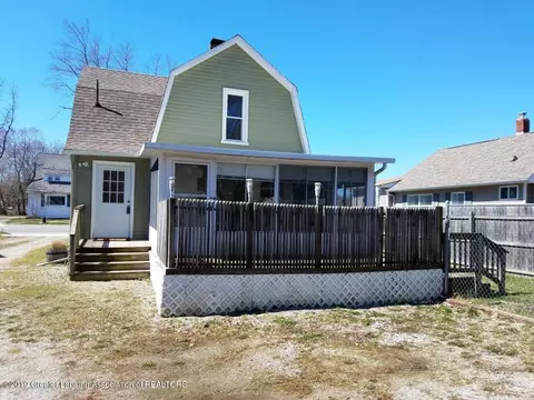 2198 Cedar St, Holt, MI 48842 photo 18