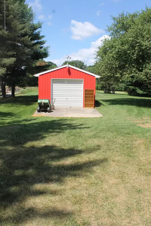 607 N Eifert Rd, Mason, MI 48854 photo 26