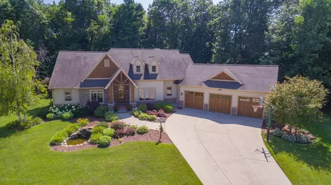 4485 Lavender Ln, Dewitt, MI 48820 photo 2