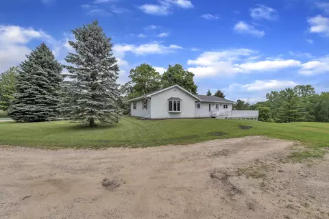 8843 W Howe Rd, Eagle, MI 48822 photo 40