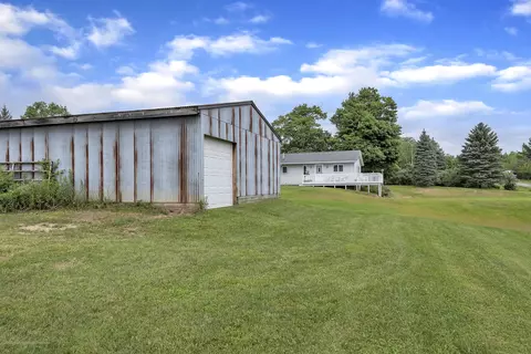 8843 W Howe Rd, Eagle, MI 48822 photo 43