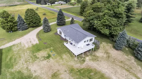 8843 W Howe Rd, Eagle, MI 48822 photo 59