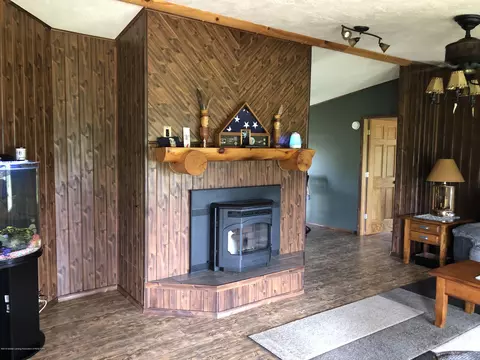 3951 E Miller Rd, Bancroft, MI 48414 photo 10
