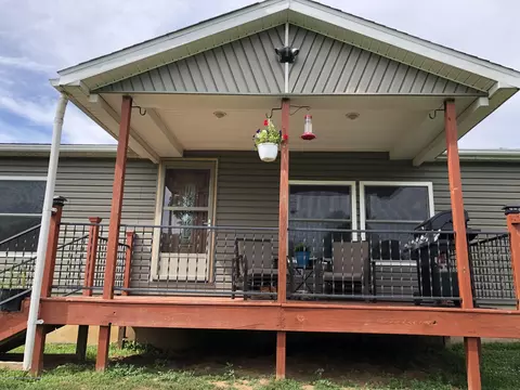 3951 E Miller Rd, Bancroft, MI 48414 photo 2