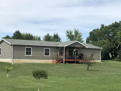 3951 E Miller Rd, Bancroft, MI 48414 photo 3