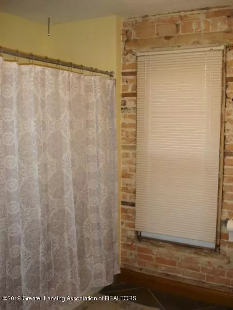 810 Wight St, Saint Johns, MI 48879 photo 22