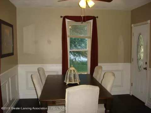 810 Wight St, Saint Johns, MI 48879 photo 10