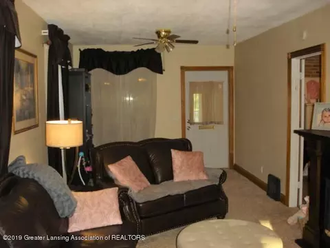 810 Wight St, Saint Johns, MI 48879 photo 7