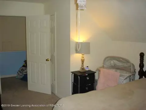 810 Wight St, Saint Johns, MI 48879 photo 17