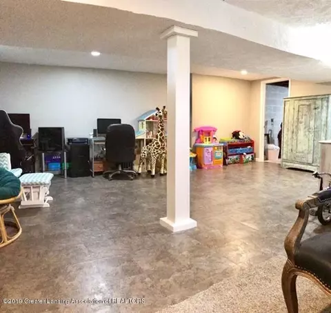 13531 Walnut St, Bath, MI 48808 photo 24