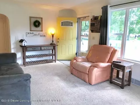 13531 Walnut St, Bath, MI 48808 photo 5