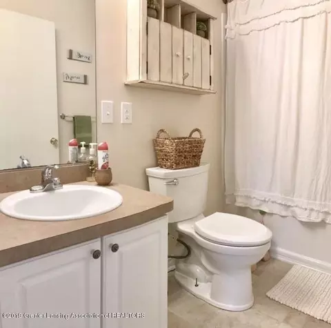 13531 Walnut St, Bath, MI 48808 photo 17