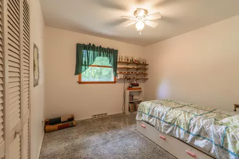 634 N Madison St, Perry, MI 48872 photo 24