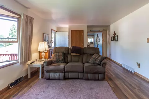 634 N Madison St, Perry, MI 48872 photo 11