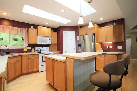 5452 E Dennis Rd, Webberville, MI 48892 photo 6