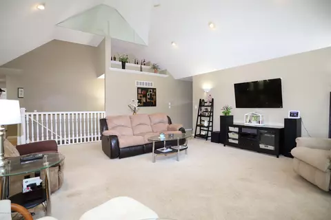 5452 E Dennis Rd, Webberville, MI 48892 photo 9