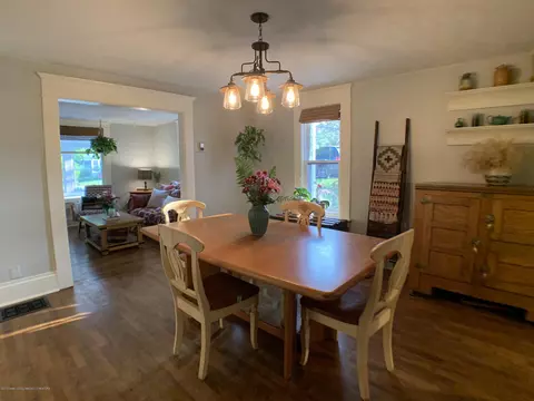 211 E Main St, Dewitt, MI 48820 photo 16
