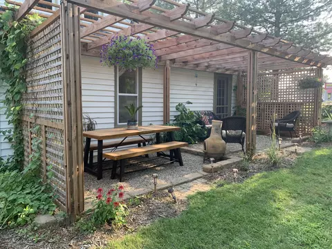 211 E Main St, Dewitt, MI 48820 photo 39