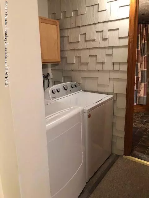 13725 Main St, Bath, MI 48808 photo 8
