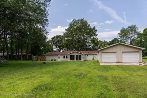 2172 Gilbert Rd, Lansing, MI 48911 photo 21