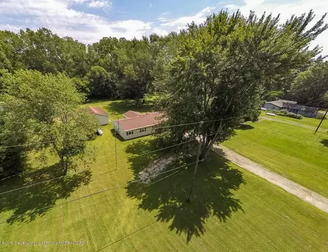 2172 Gilbert Rd, Lansing, MI 48911 photo 23