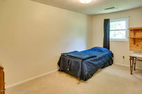 2172 Gilbert Rd, Lansing, MI 48911 photo 13
