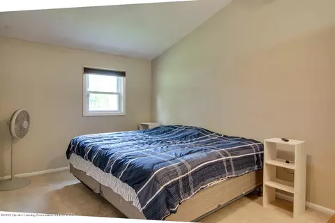 2172 Gilbert Rd, Lansing, MI 48911 photo 9