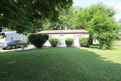 357 N Rogers St, Mason, MI 48854 photo 1