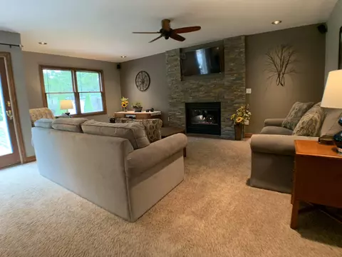 13271 Blackwood Dr, Dewitt, MI 48820 photo 10