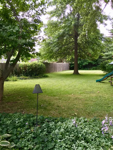 3413 Upton Rd, Lansing, MI 48917 photo 20