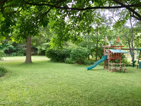3413 Upton Rd, Lansing, MI 48917 photo 22