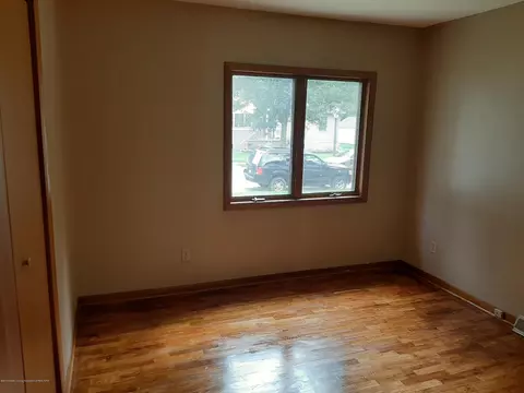329 E Mason St, Lansing, MI 48910 photo 6