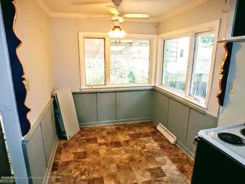 711 River St, Owosso, MI 48867 photo 6