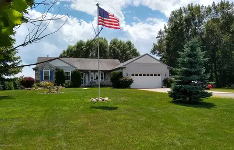 3553 W Maple Rapids Rd, Saint Johns, MI 48879 photo 1
