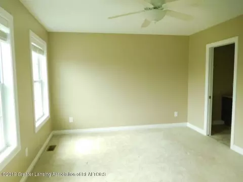 662 Emily Ln, Haslett, MI 48840 photo 13
