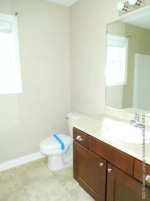 662 Emily Ln, Haslett, MI 48840 photo 11