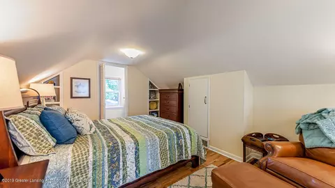 1108 E Cavanaugh Rd, Lansing, MI 48910 photo 16