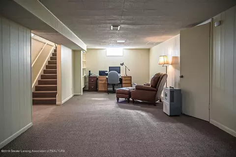 1108 E Cavanaugh Rd, Lansing, MI 48910 photo 22